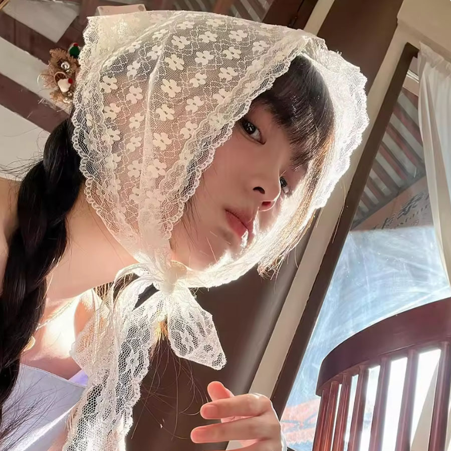 1PC triangle Lace scarf white  - Photography Triangle review and price